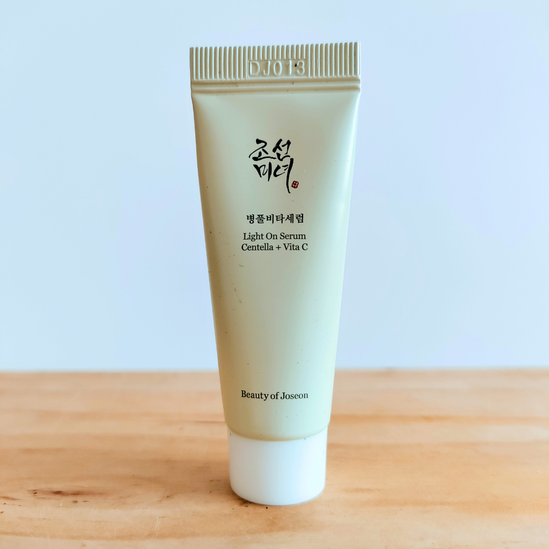 Beauty of Joseon Light On Serum Centella + Vita C 10ml Mini front of tube