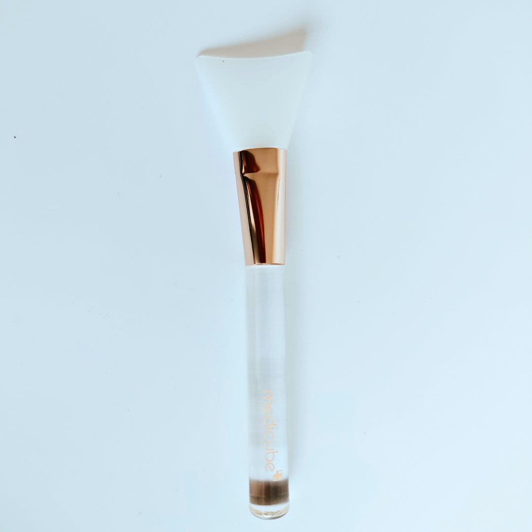Medicube Jelly Brush upright